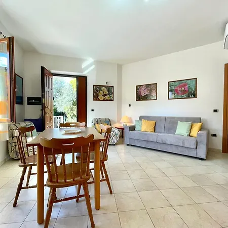 Apartmán Le Corti Sarde Garden
